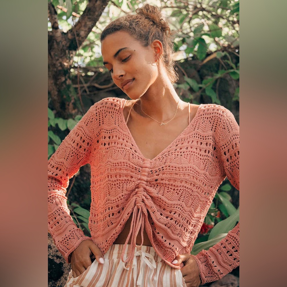 Lulus Crochet Knit V-Neck Top in Pink Nwt